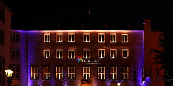 _R3A4089_O-Korr_Rathaus Bitburg_LUMICON_WEB_72DPI_Foto James Chan-A-Sue